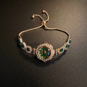 Vintage Chalcedony Green Delicate Bracelet Watch Vintage Style Accessory
