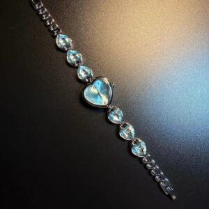 Vintage/Secondhand Heart Blue Retro Style Diamond-Embellished Blue Heart-Shaped Bracelet Watch