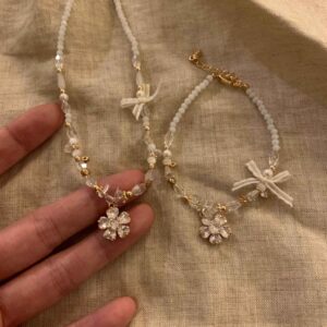 Handmade Natural Stone Bracelet Necklace Set flower pendant ｜Belle accessories